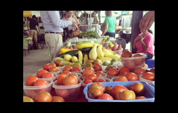 New Orleans Crescent City Farmers Market